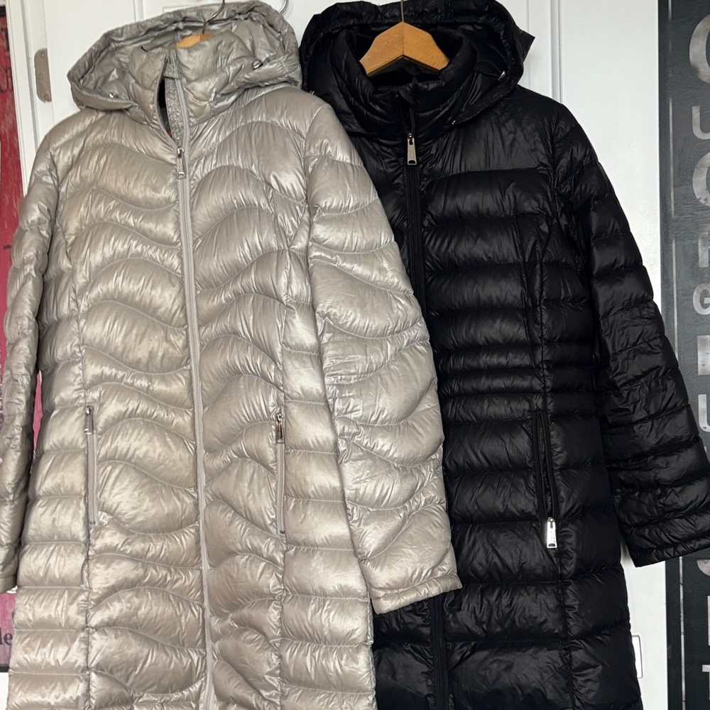 2 ANDREW MARC Packable down coats

THESE ITEMS WILL NOT BE AVAILABLE DEC/JAN